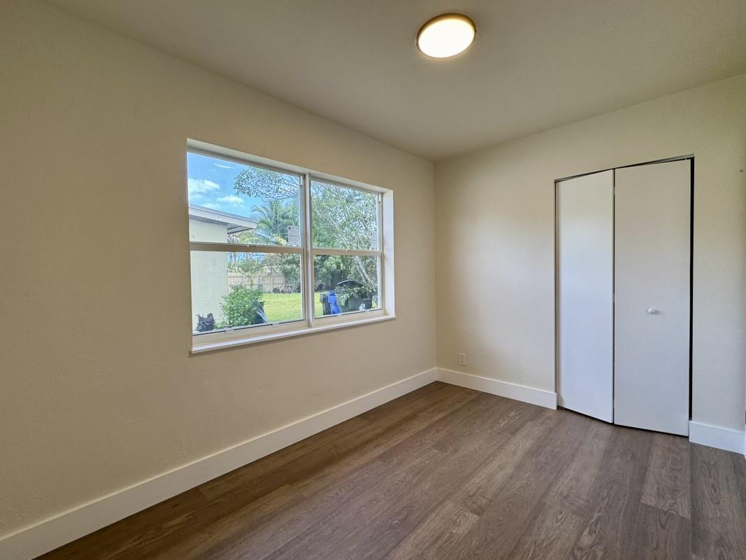 Lauderdale Manors Add 30- - Residential Lease