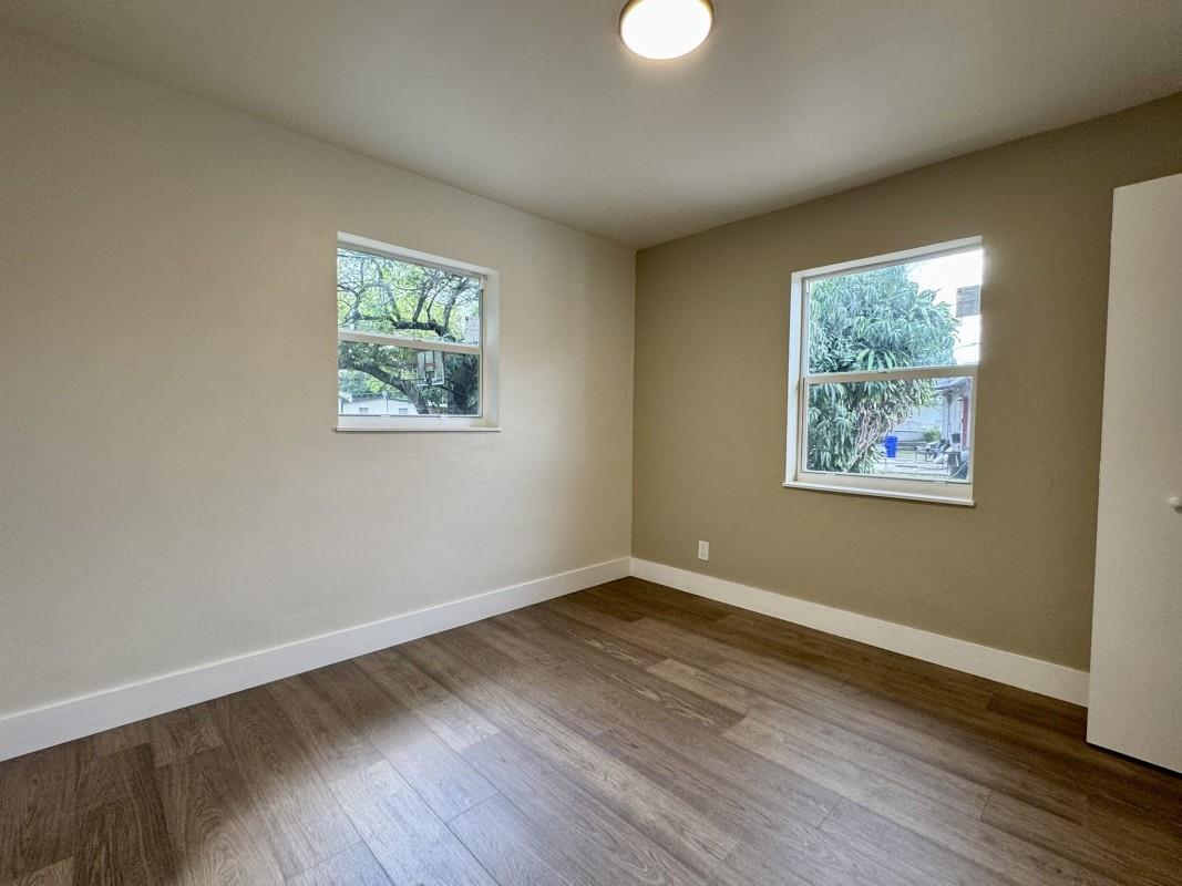 Lauderdale Manors Add 30- - Residential Lease