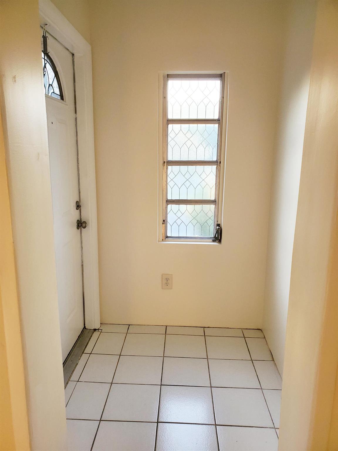 CORAL RIDGE ISLES - Residential Lease