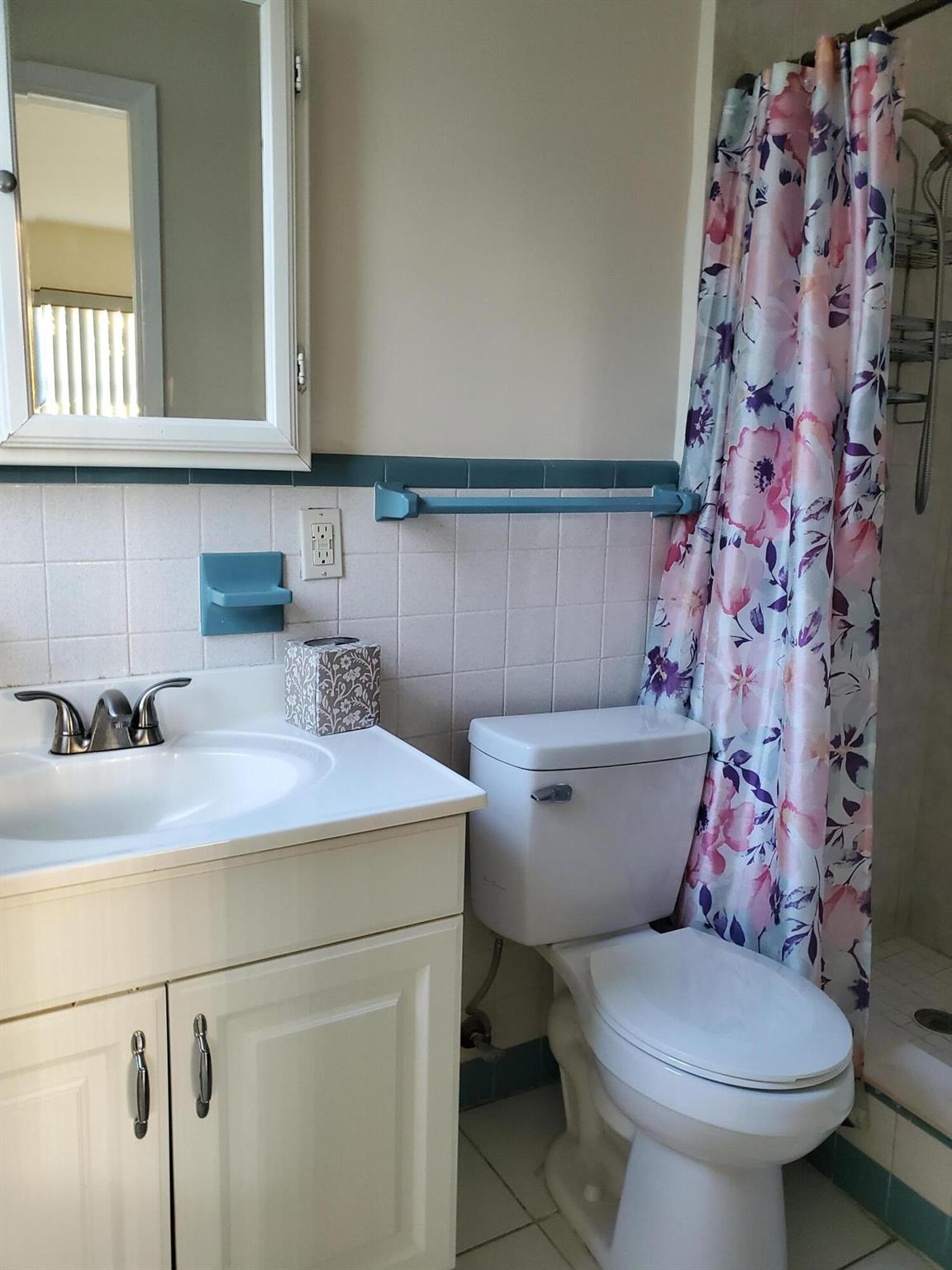 CORAL RIDGE ISLES - Residential Lease