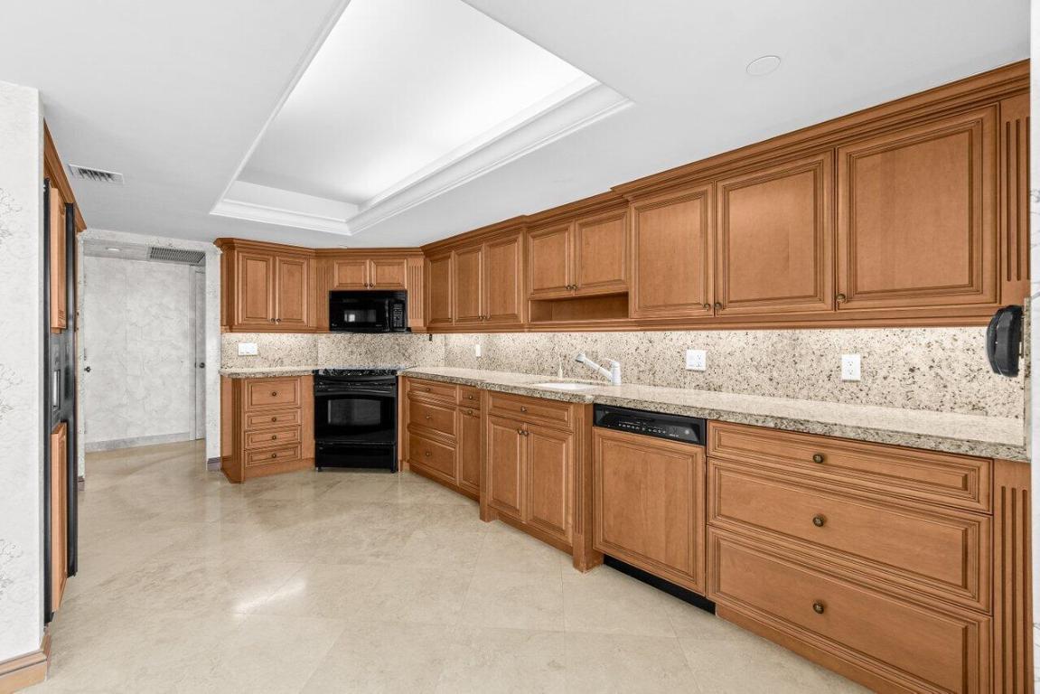 SEA RANCH CLUB OF BOCA - Residential