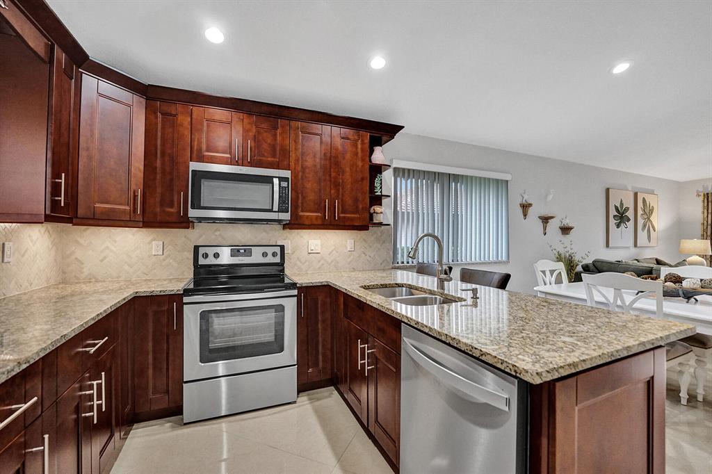 PGA CLUB COTTAGES - Residential