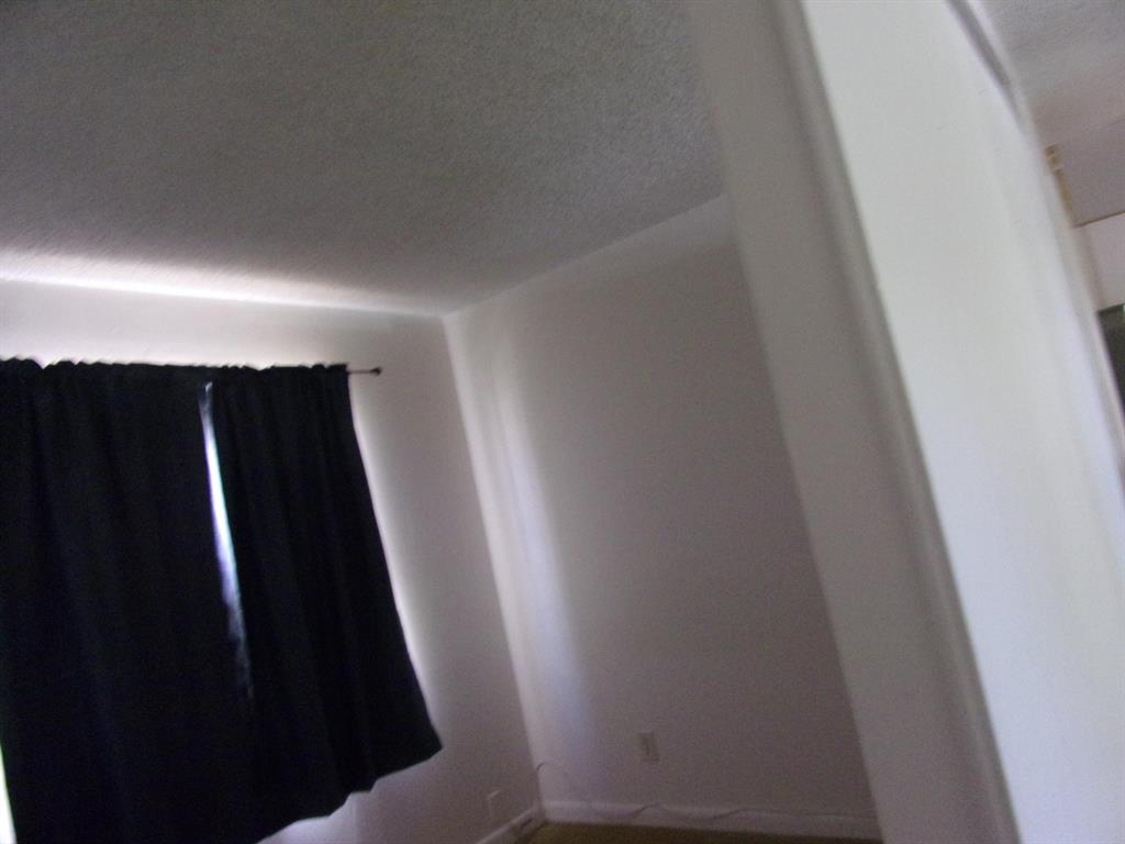 SIERRA CONDO APTS - Residential Lease