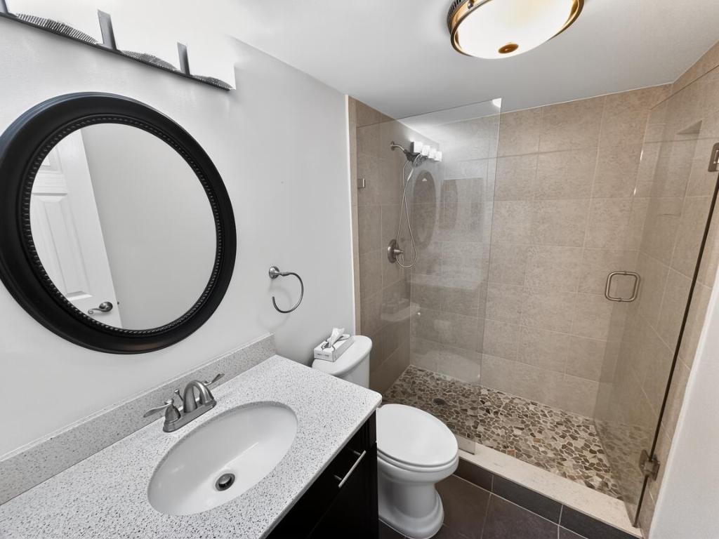 ATLANTIS SHERBROOKE VILLAS CONDO - Residential