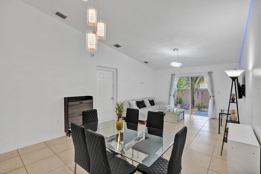 Pembroke Park II - Residential