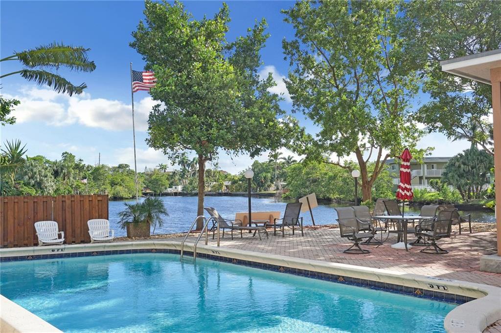CYPRESS COVE - Residential