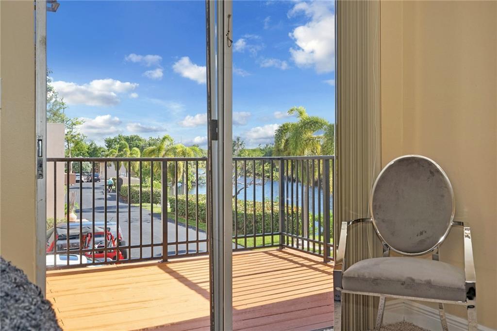 CYPRESS COVE - Residential