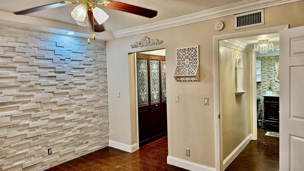 Photo of 610 NW 13th Street #15, Boca Raton, FL 33486 (MLS # R11111152)