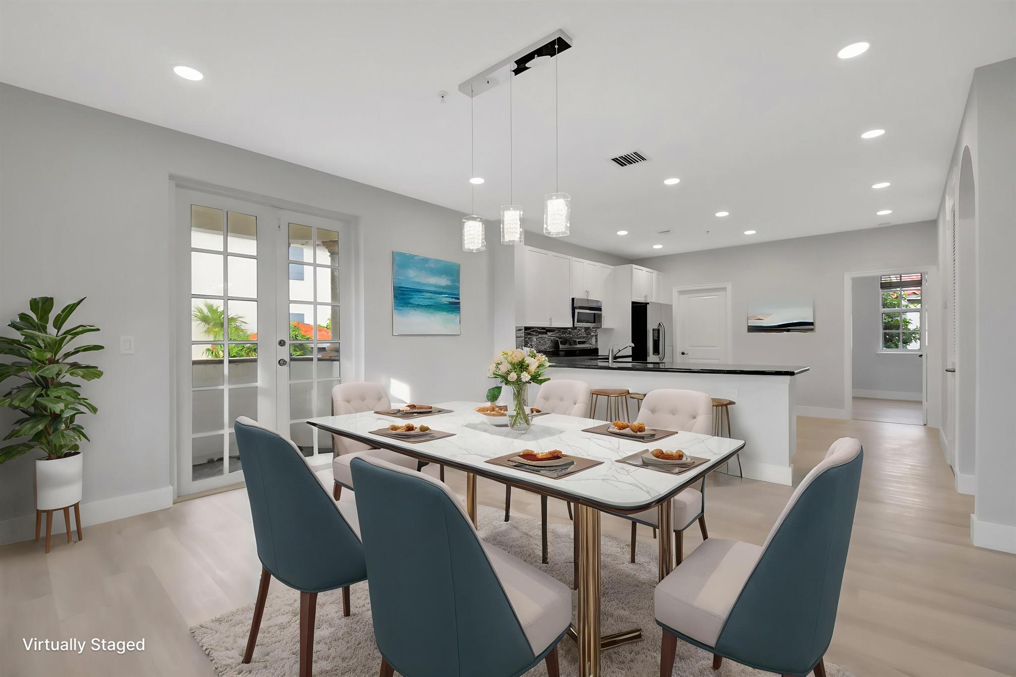 OLD PALM GROVE - Residential Lease