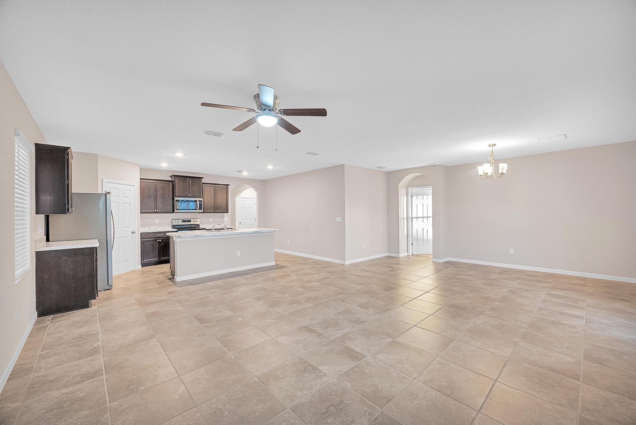 PORT ST LUCIE SECTION 40 - Residential Lease