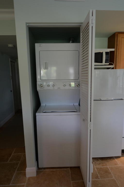 TENNIS LODGES 1 CONDO - Residential Lease