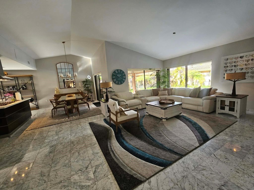 19975 NE 10th Place Way