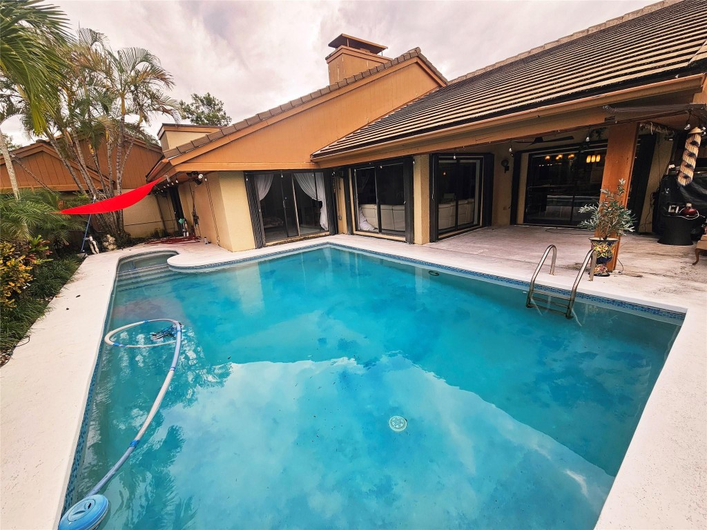 Sky Lake Villas - Residential