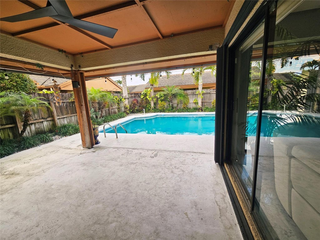 Sky Lake Villas - Residential