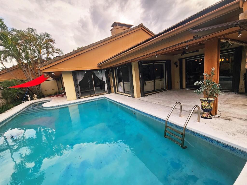 Sky Lake Villas - Residential