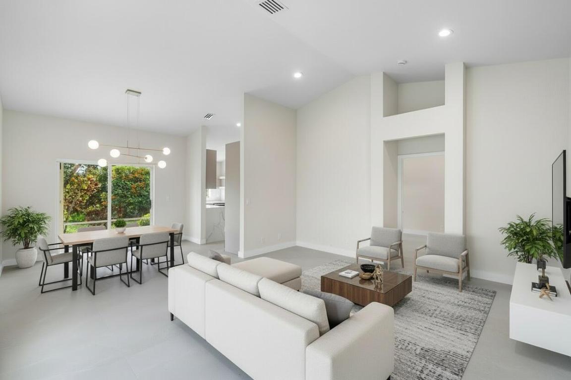 6170 Lake Hibiscus Drive