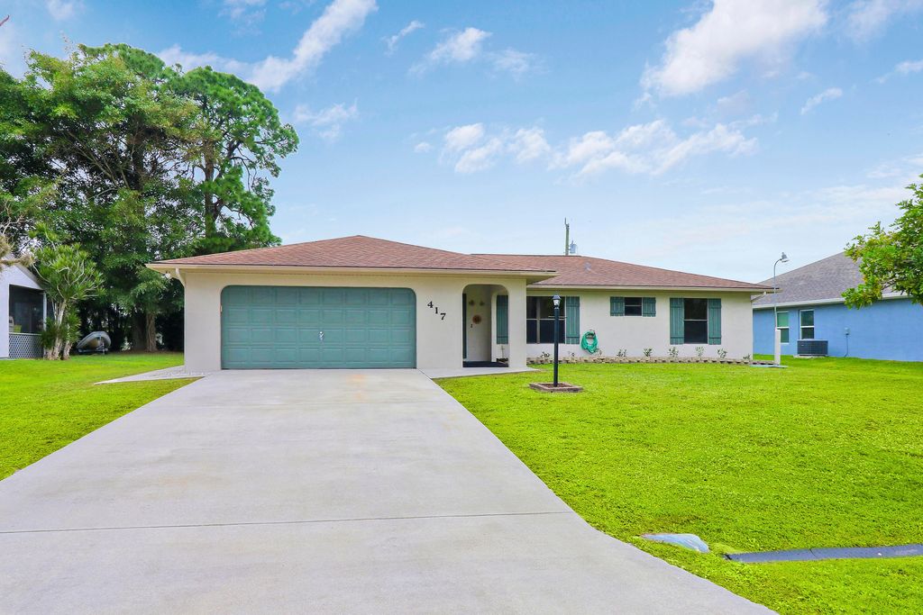 Photo of 417 SE Jupiter Terrace, Port Saint Lucie, FL 34983 (MLS # R10952856)