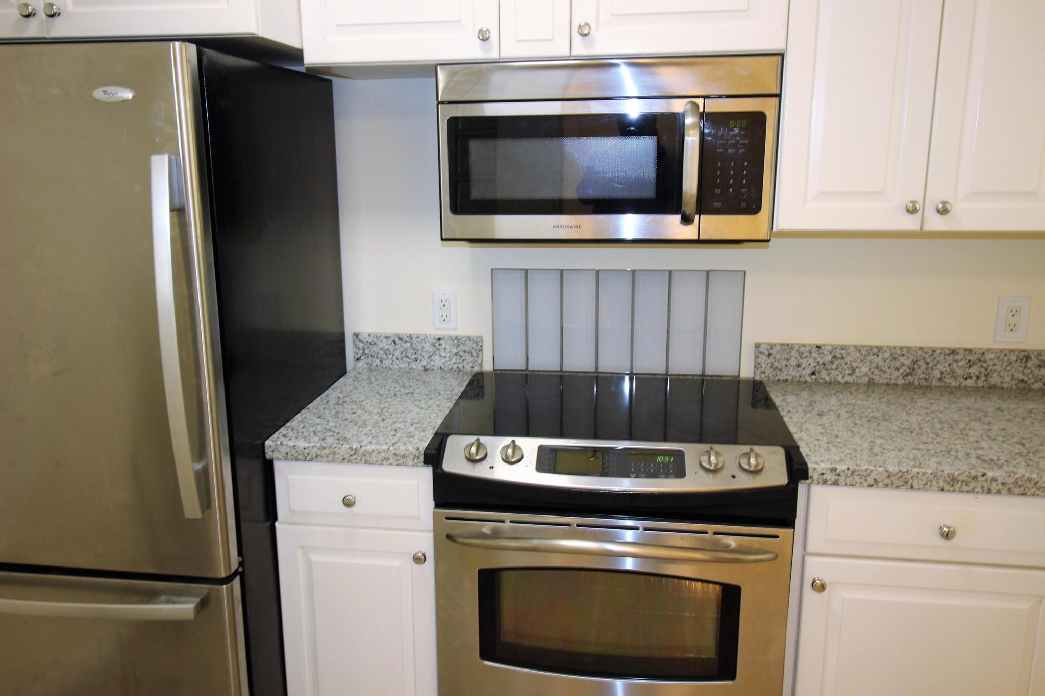 BELVEDERE ISLES CONDO NO 3 - Residential Lease