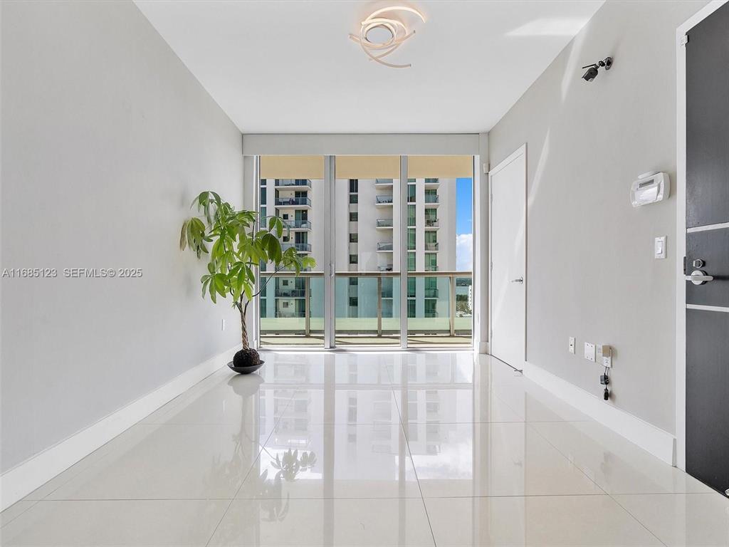 CIELO ON THE BAY CONDO - Residential Lease