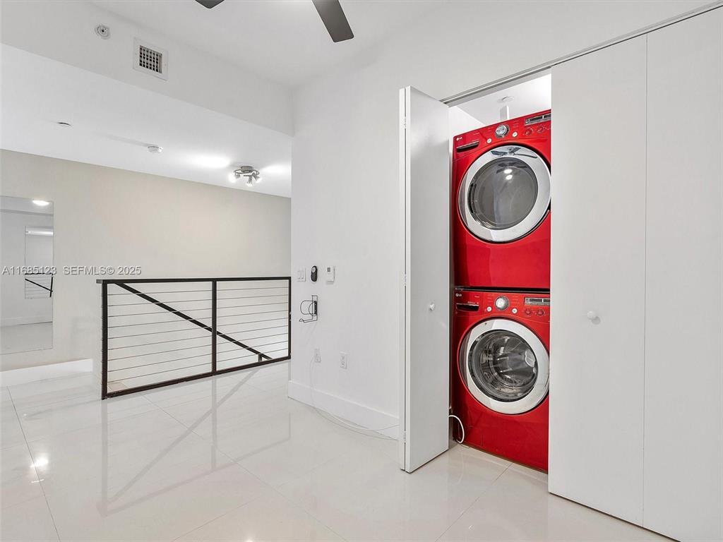 CIELO ON THE BAY CONDO - Residential Lease