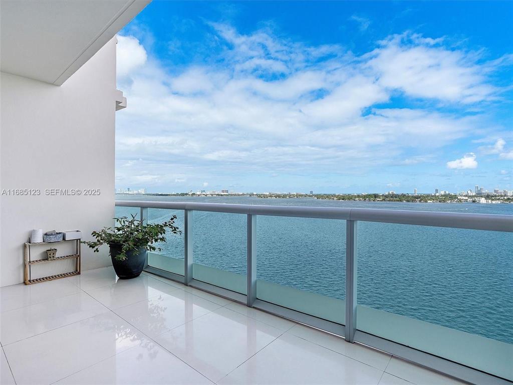 CIELO ON THE BAY CONDO - Residential Lease