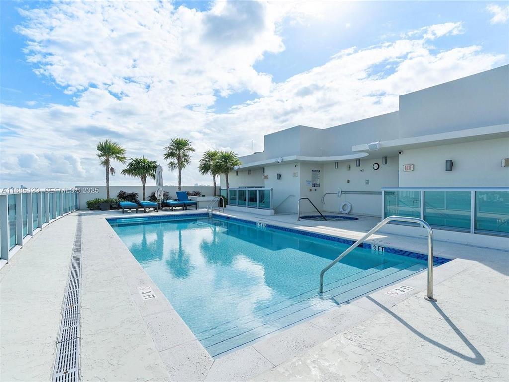 CIELO ON THE BAY CONDO - Residential Lease