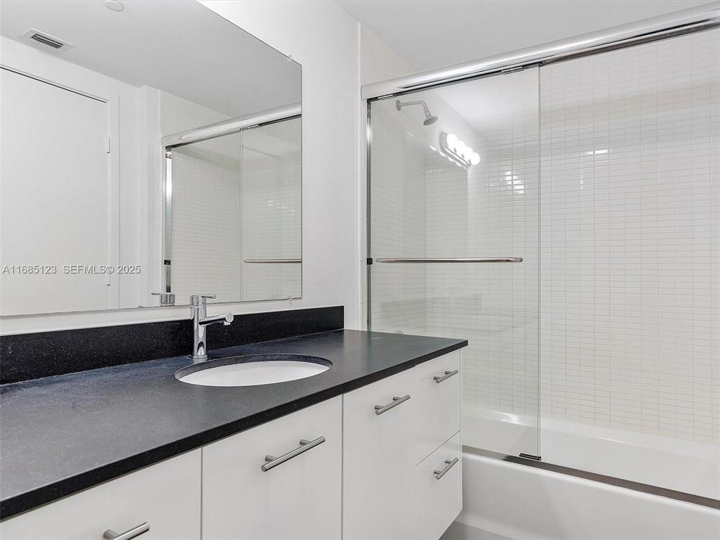 CIELO ON THE BAY CONDO - Residential Lease