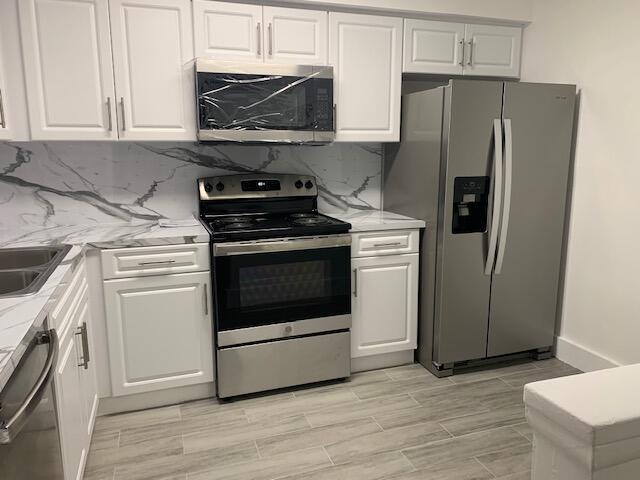 CANALAKE REPLAT - Residential Lease