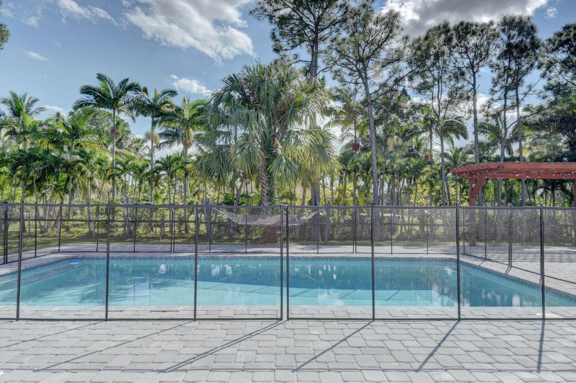 The Acreage - Residential