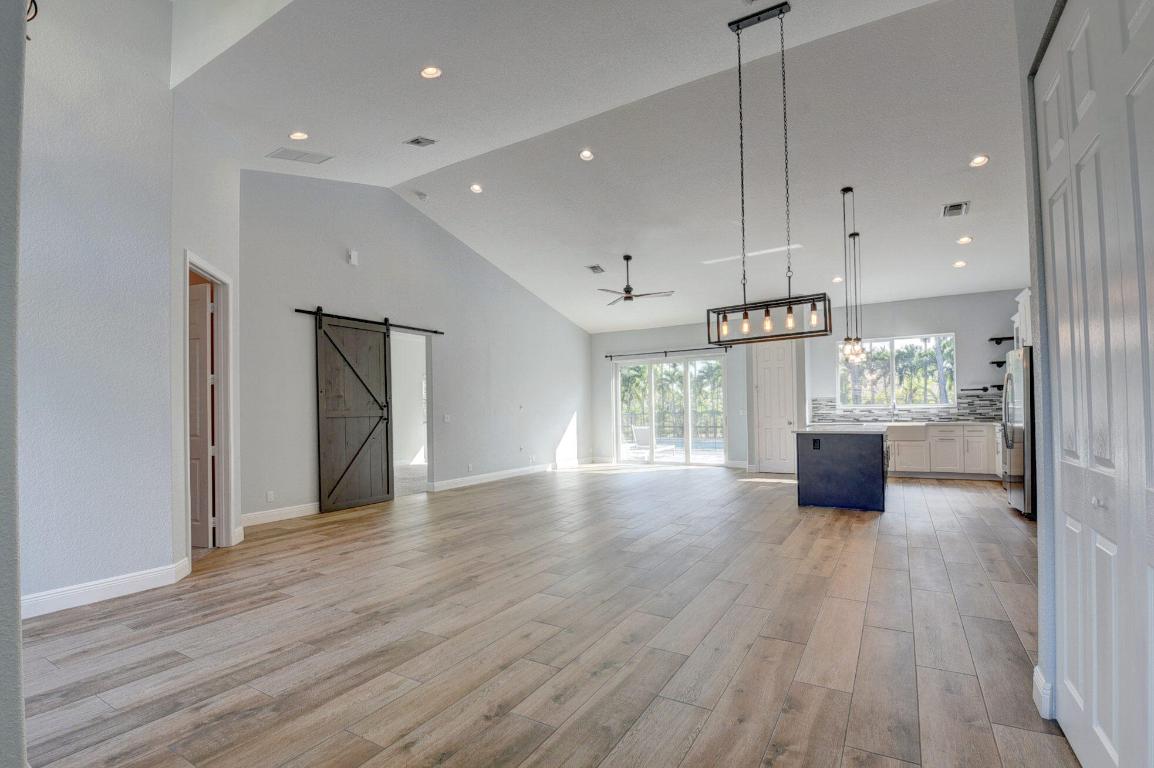 The Acreage - Residential