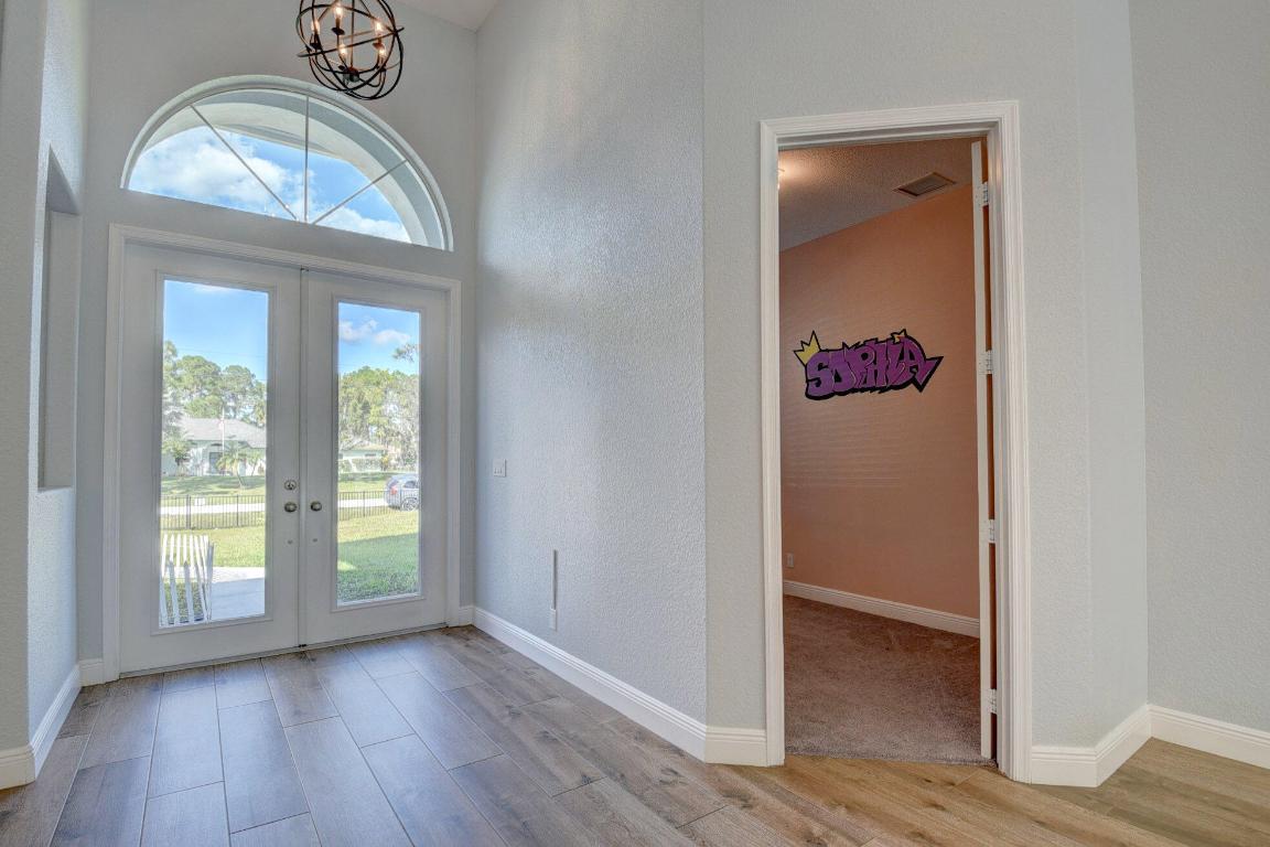 The Acreage - Residential