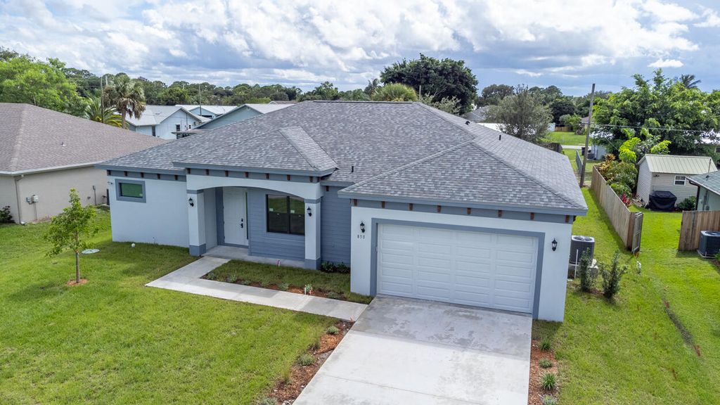 Photo of 850 SW Abingdon Avenue, Port Saint Lucie, FL 34953 (MLS # R11158603)