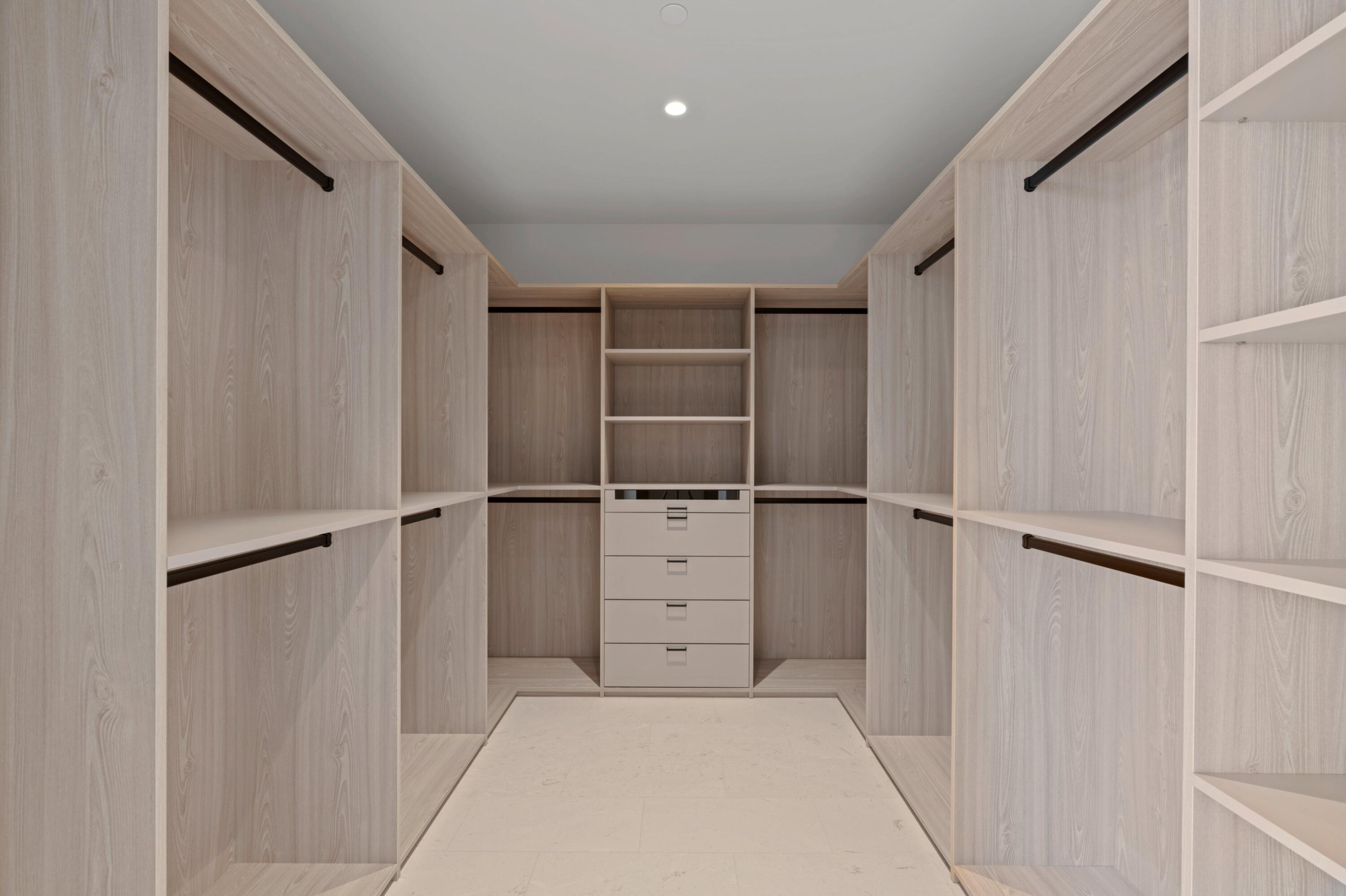 La Clara - Residential