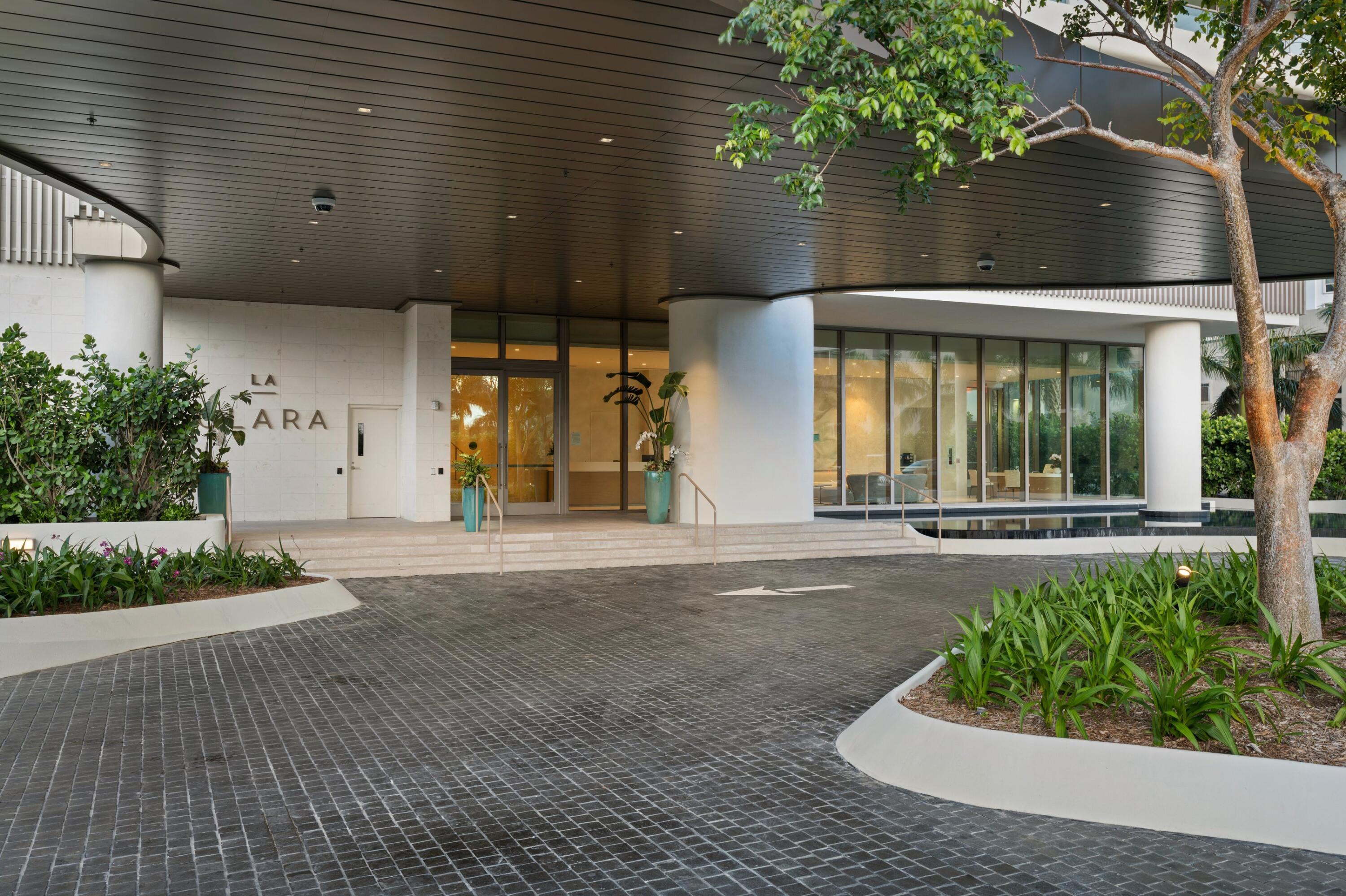 La Clara - Residential