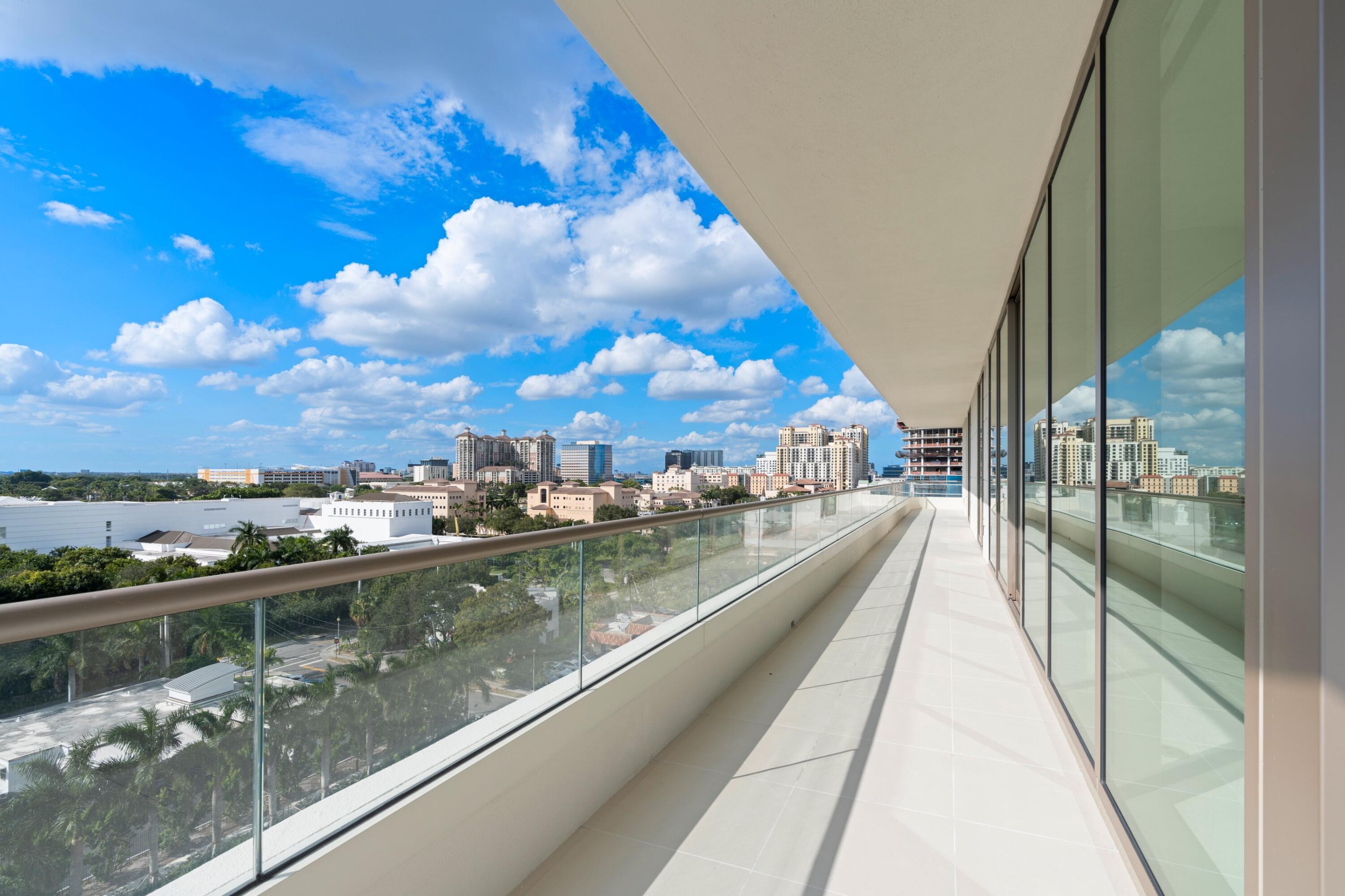 La Clara - Residential