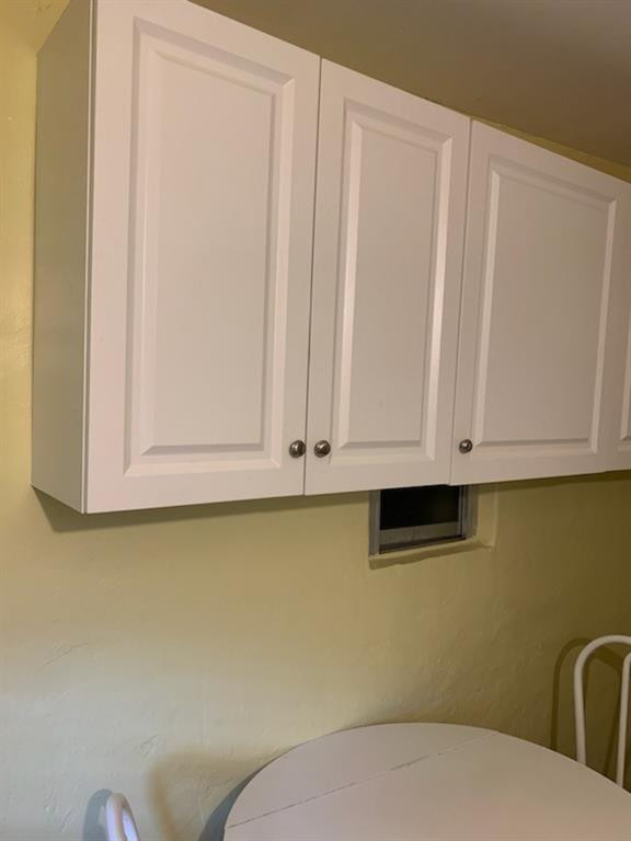 The Knolls 1st Sec 69-48 - Residential Lease