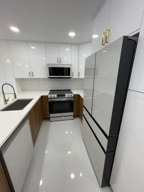Tiny photo for 800 SE 20th Avenue #105, Deerfield Beach, FL 33441 (MLS # B26024476)