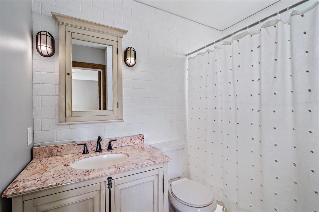 TEQUESTA IN PB 25 PGS 7 TO 15 INC - Residential