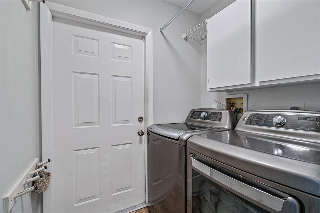 TEQUESTA IN PB 25 PGS 7 TO 15 INC - Residential