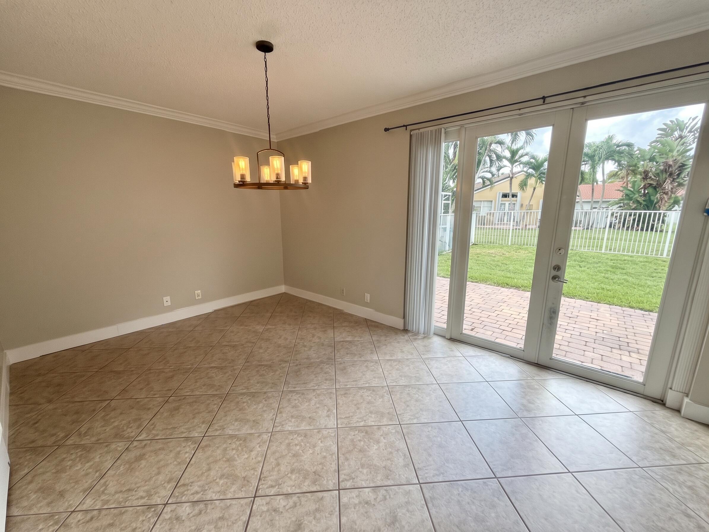 Properties 5618 EAGLE TRACE Court