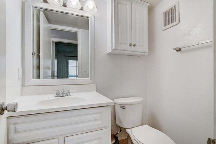 HASTINGS CONDOS - Residential Lease