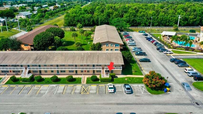 HASTINGS CONDOS - Residential Lease