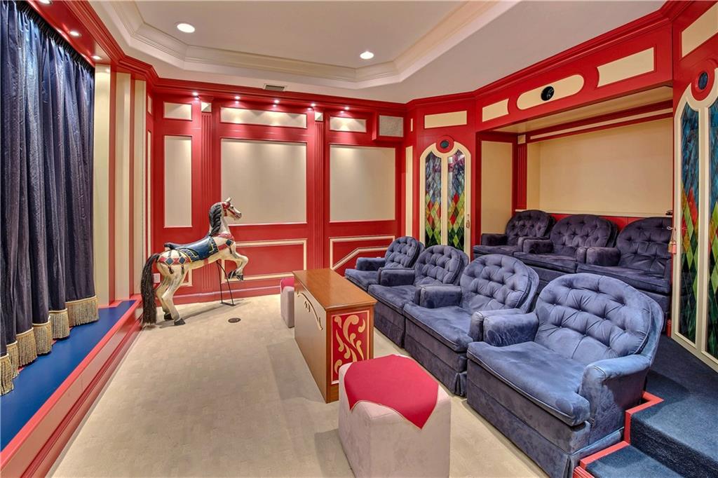 HARBOR BEACH - Residential