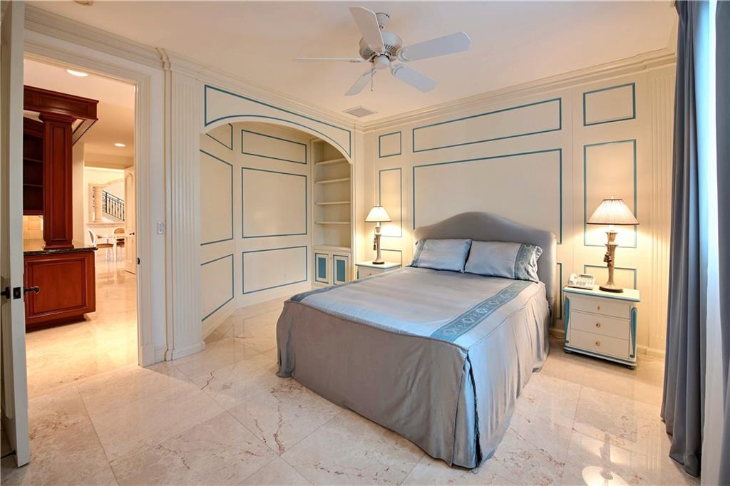 HARBOR BEACH - Residential