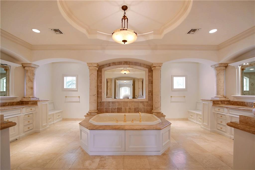 HARBOR BEACH - Residential