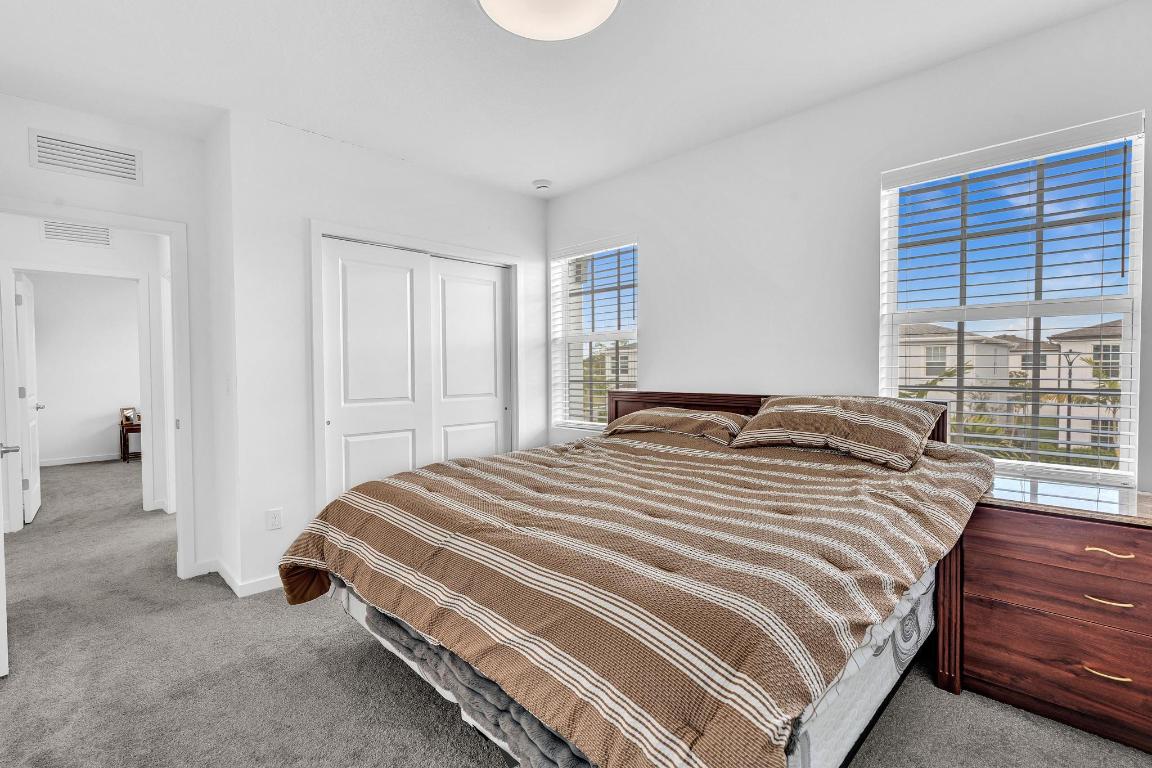 Forest Oaks - Residential