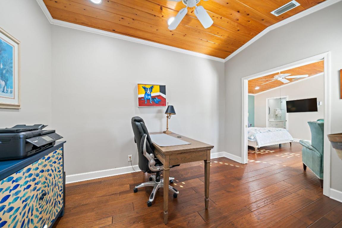 OCEAN WALK PLACE - Residential