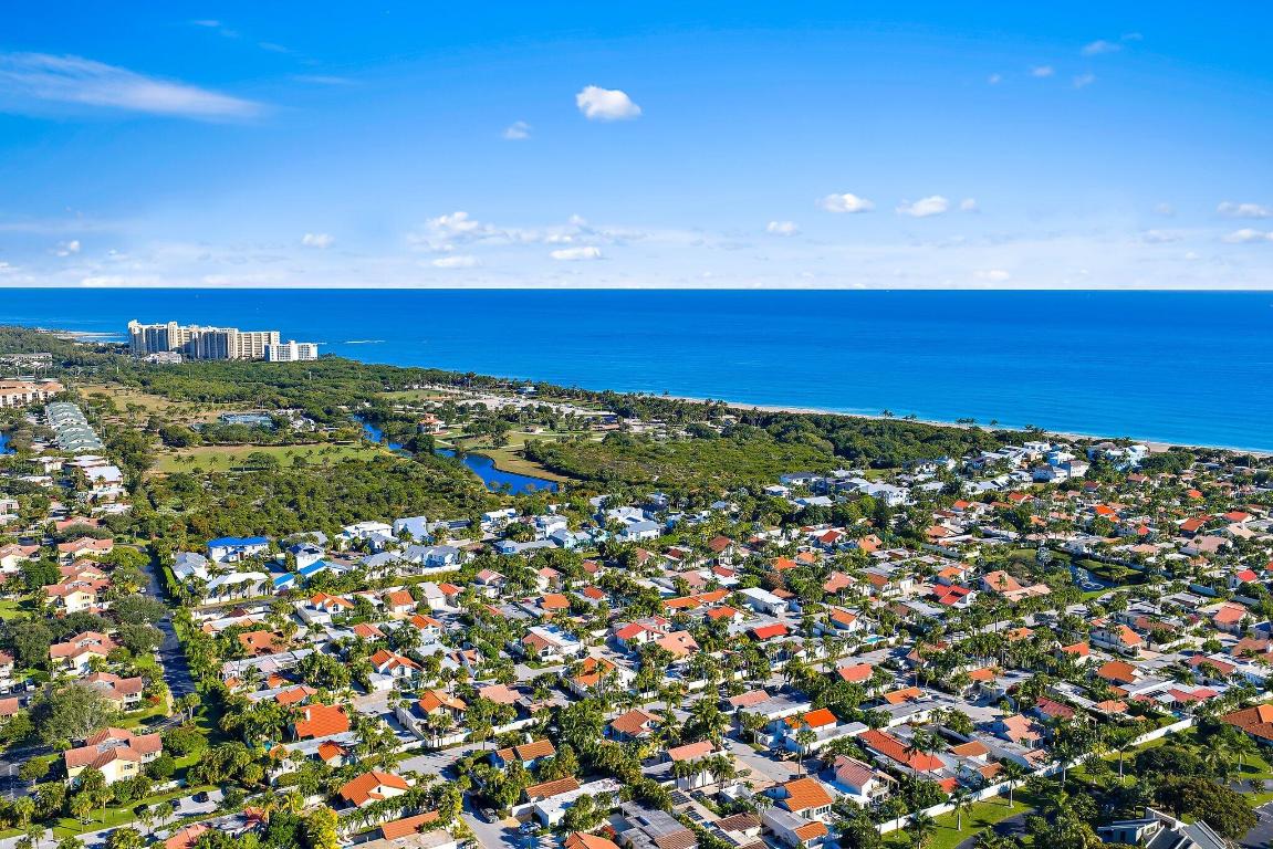 OCEAN WALK PLACE - Residential