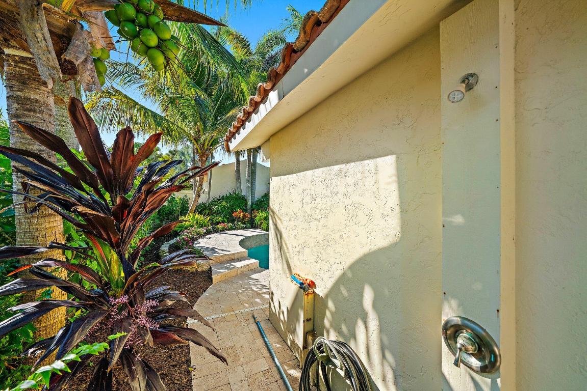 OCEAN WALK PLACE - Residential