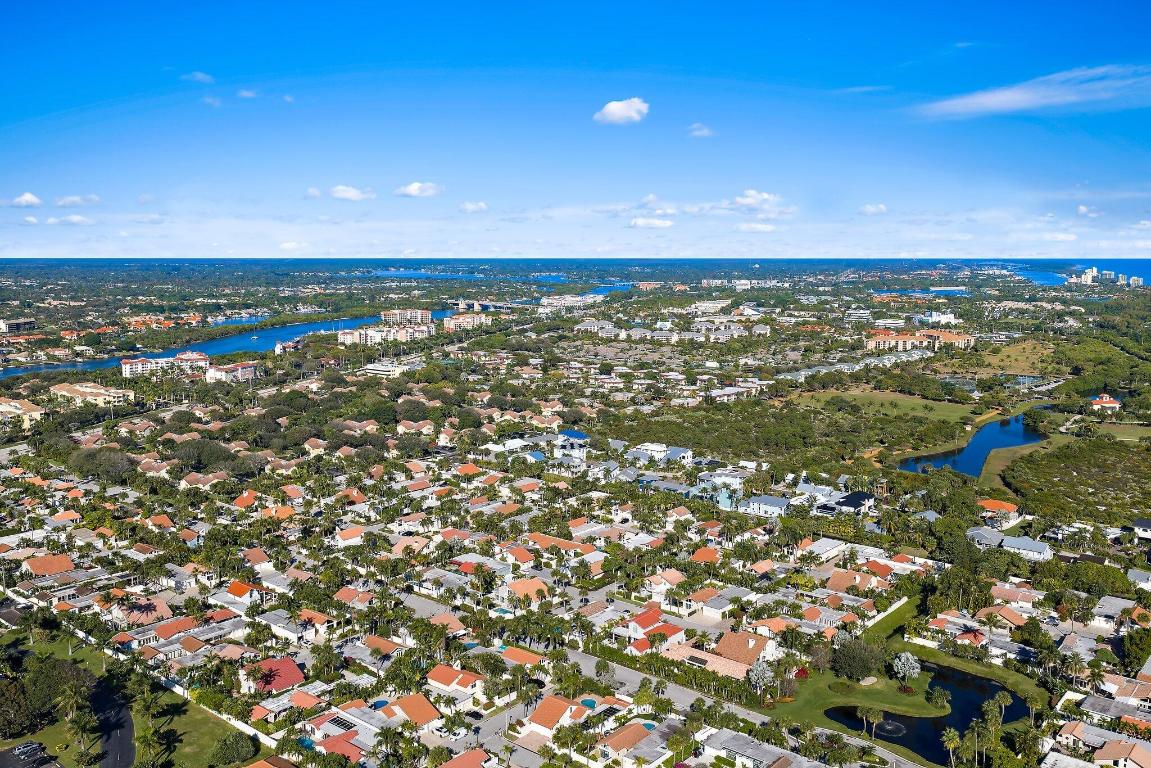 OCEAN WALK PLACE - Residential